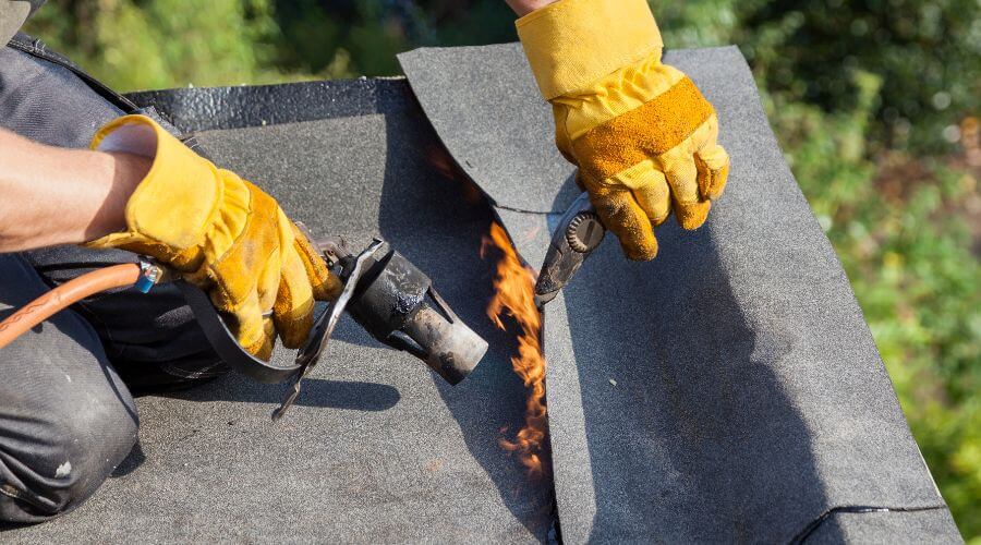 Professional residential roofers in Porter, OK